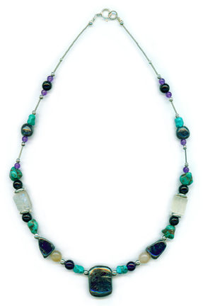 Dynamic healing necklace
